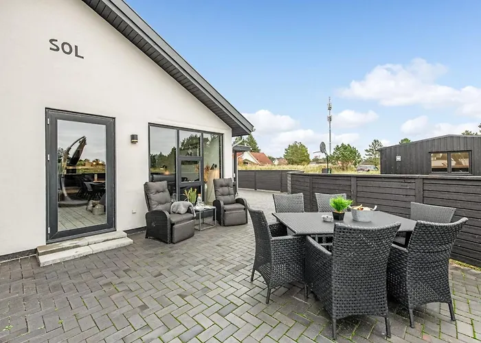 Nona - 1-1km From The Sea By Interhome * Blavand