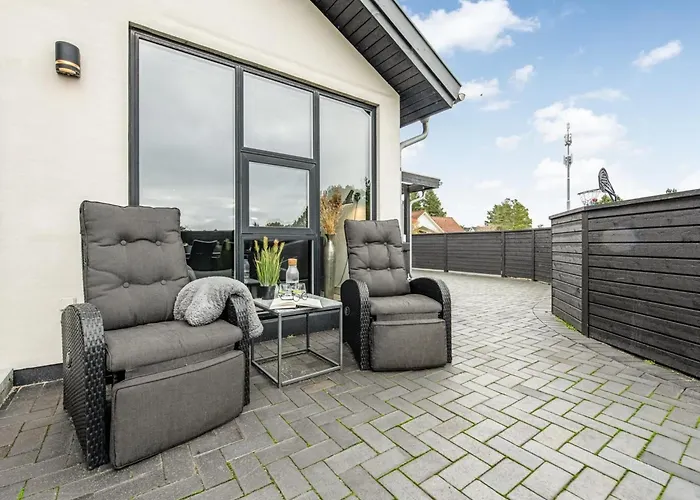 Holiday home Nona - 1-1km From The Sea By Interhome